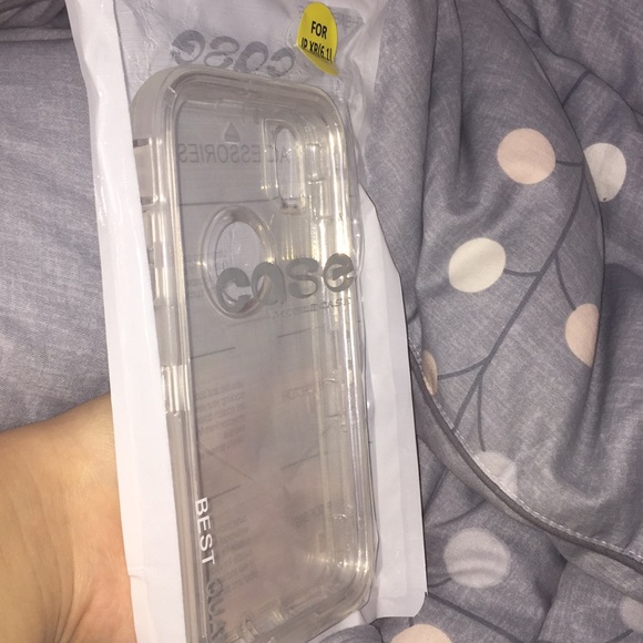 iPhone XR case - Picture 3 of 3